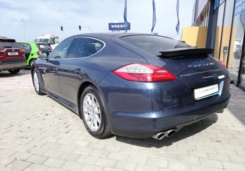 Porsche Panamera — imagine din arhiva MAG Automobile